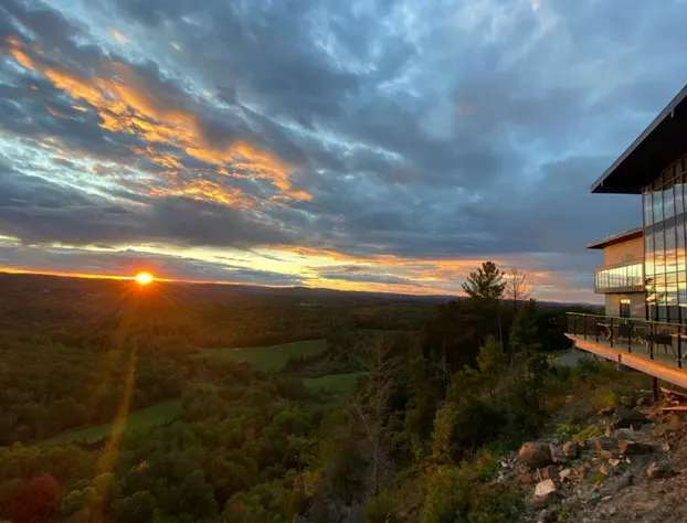 Auberge de la Montagne Coupée hotel detail image 2
