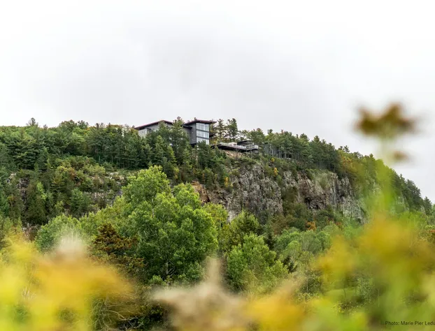 Auberge de la Montagne Coupée hotel detail image 1