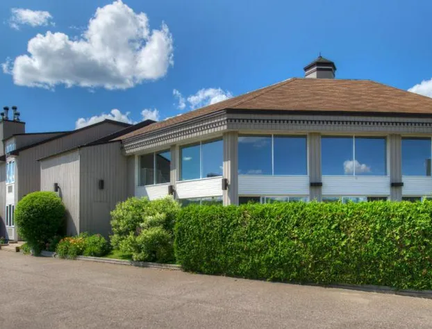 Hotel Vacances Tremblant hotel detail image 3