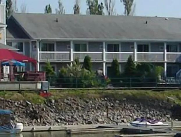 La Halte des 103 Îles hotel detail image 1