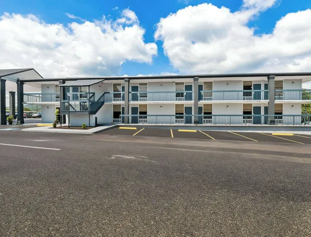 Rodeway Inn Dalton South hotel detail image 4