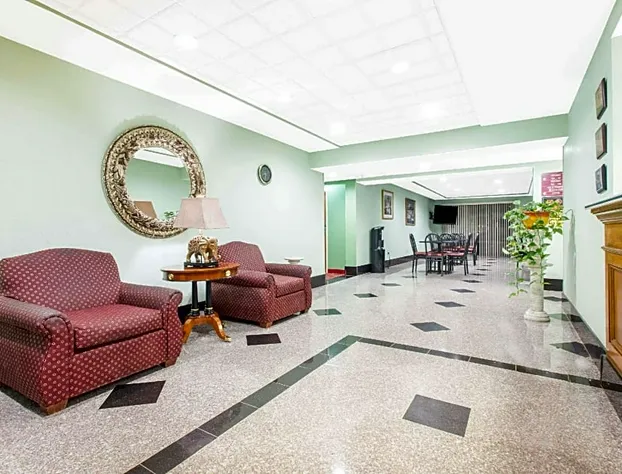 Super 8 by Wyndham Spartanburg/I-26 Exit 22 hotel detail image 2