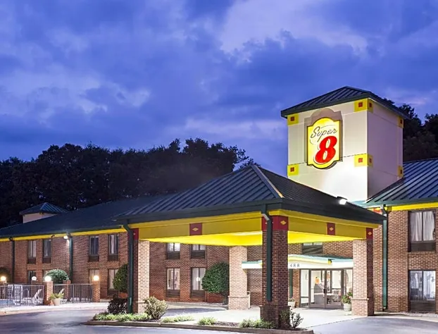 Super 8 by Wyndham Spartanburg/I-26 Exit 22 hotel detail image 1