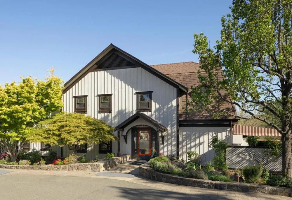 Le Petit Pali St. Helena hotel hero