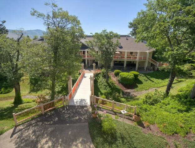 Ashland Hills Hotel & Suites hotel detail image 3