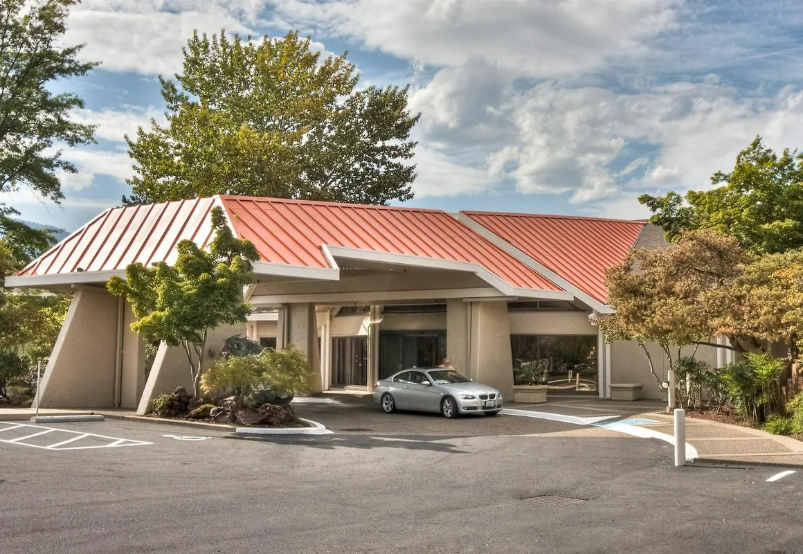Ashland Hills Hotel & Suites hotel hero