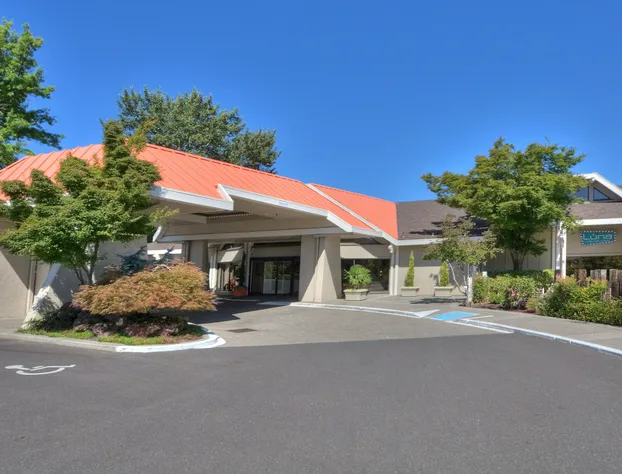 Ashland Hills Hotel & Suites hotel detail image 1