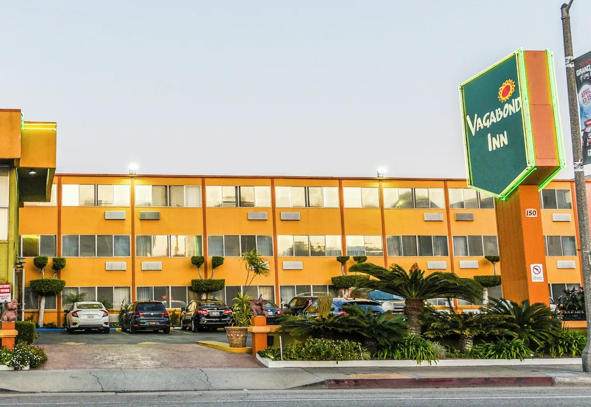Vagabond Inn Long Beach hotel hero