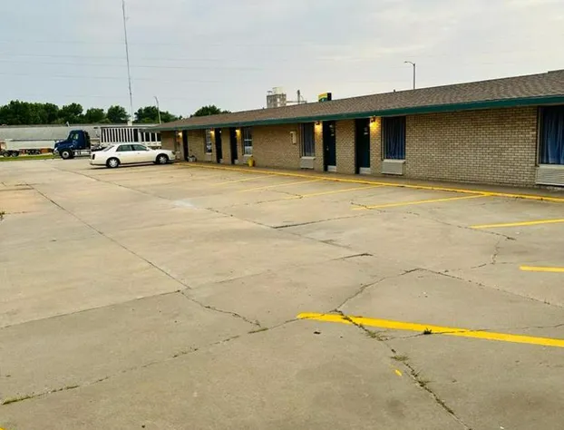 Travel Inn & Suites hotel detail image 2