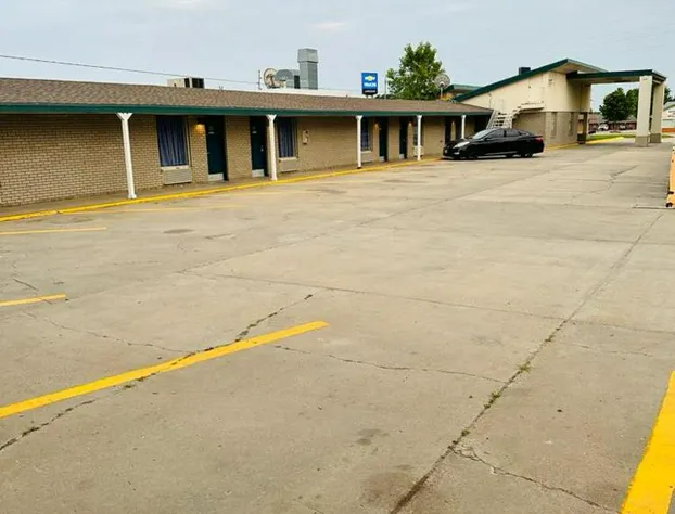 Travel Inn & Suites hotel detail image 4