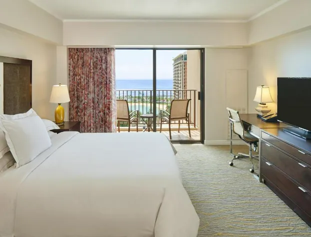 Hilton Grand Vacations Club at Hilton Hawaiian Village hotel detail image 1