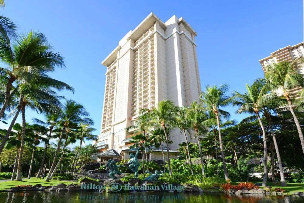 Hilton Grand Vacations Club at Hilton Hawaiian Village hotel hero