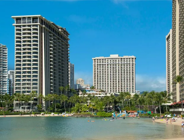 Hilton Grand Vacations Club at Hilton Hawaiian Village hotel detail image 3
