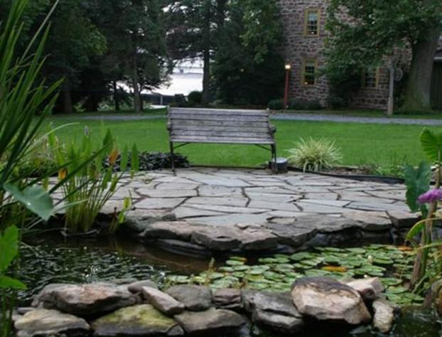 Brownstone Colonial Inn hotel detail image 4