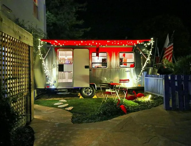 Metro Hotel and Cafe hotel detail image 2