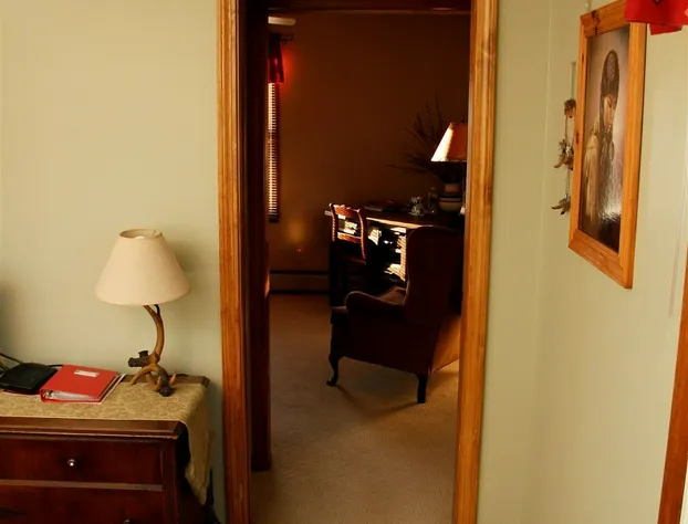 On Cranberry Pond B&B hotel detail image 4