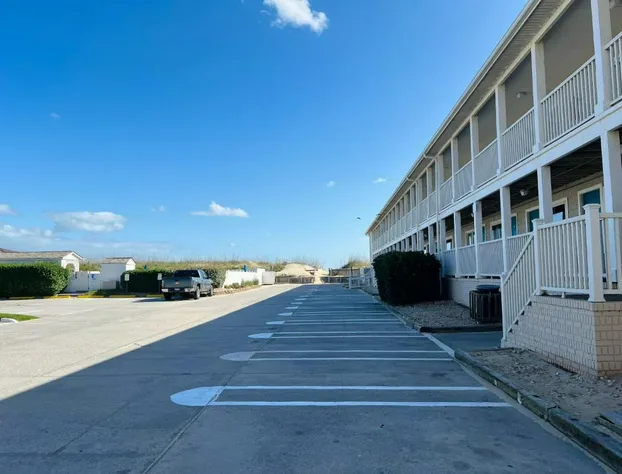 Mariner Inn and Suites hotel detail image 3