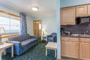 Mariner Inn and Suites hotel detail image 2