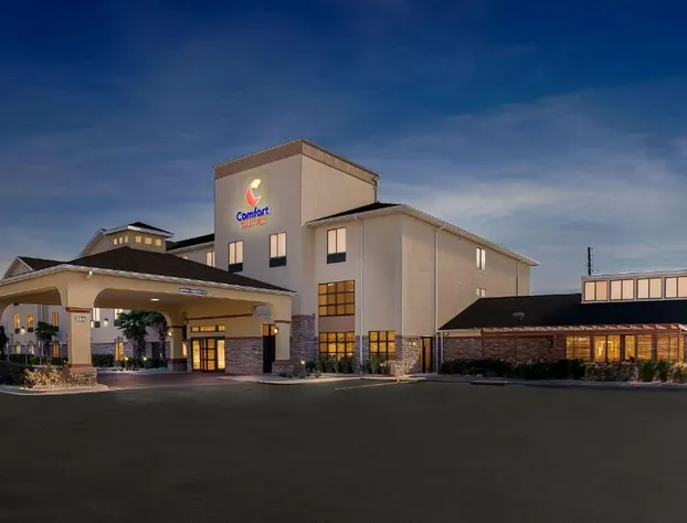 Comfort Suites hotel detail image 2