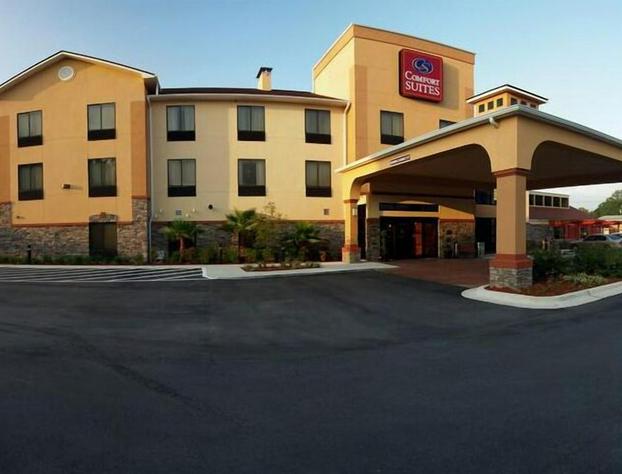 Comfort Suites hotel detail image 1