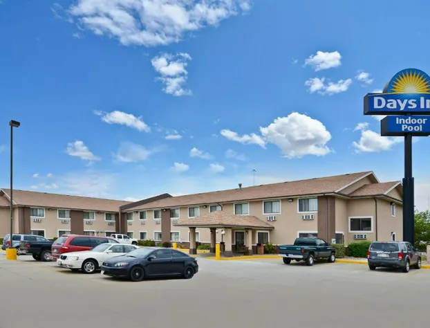 Days Inn by Wyndham Topeka hotel detail image 2