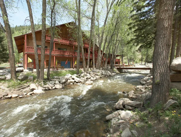 Sipapu Ski and Summer Resort hotel detail image 4