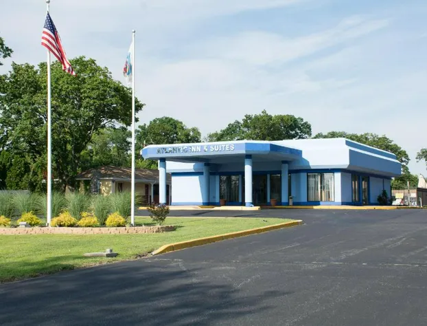 Atlantic Inn & Suites hotel detail image 4