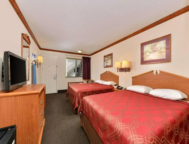 Econo Lodge hotel detail image 3