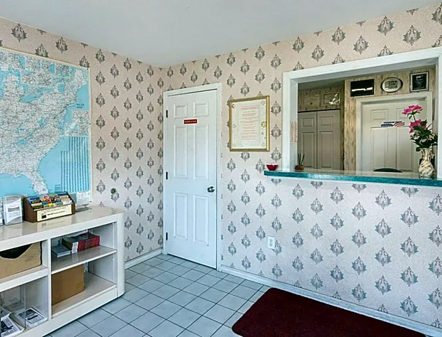 Rodeway Inn Milford - I-84 hotel detail image 2