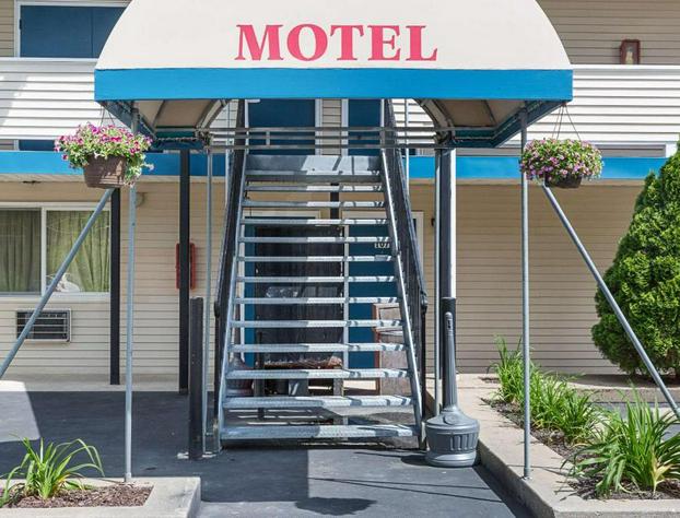 Rodeway Inn Milford - I-84 hotel detail image 1
