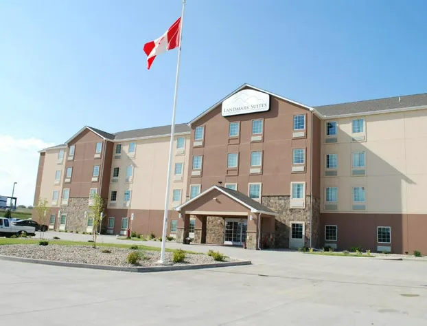 Landmark Suites hotel detail image 1