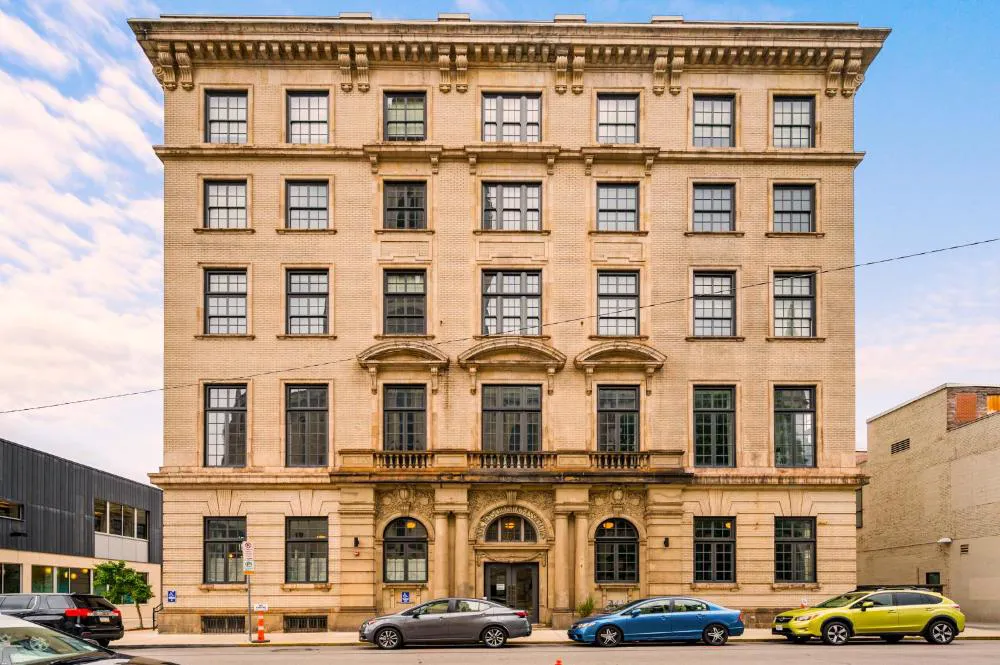 The Maverick by Kasa hotel hero