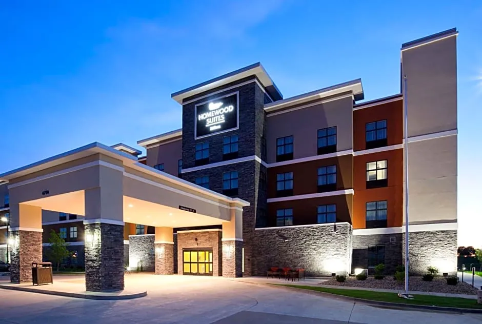 Homewood Suites by Hilton Davenport hotel hero