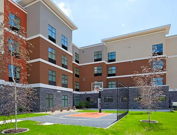 Homewood Suites by Hilton Davenport hotel detail image 2