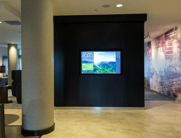 Courtyard Morgantown hotel detail image 4