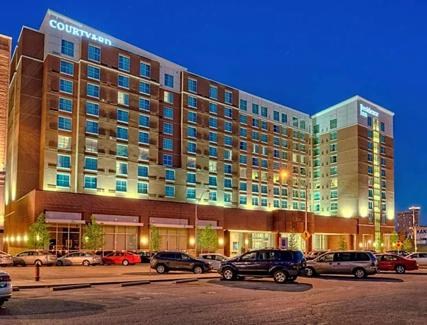 Residence Inn by Marriott Kansas City Downtown/ Convention hotel detail image 1