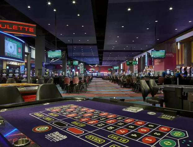 Harrah's Cherokee Valley River – A Caesars Rewards Destination hotel detail image 3