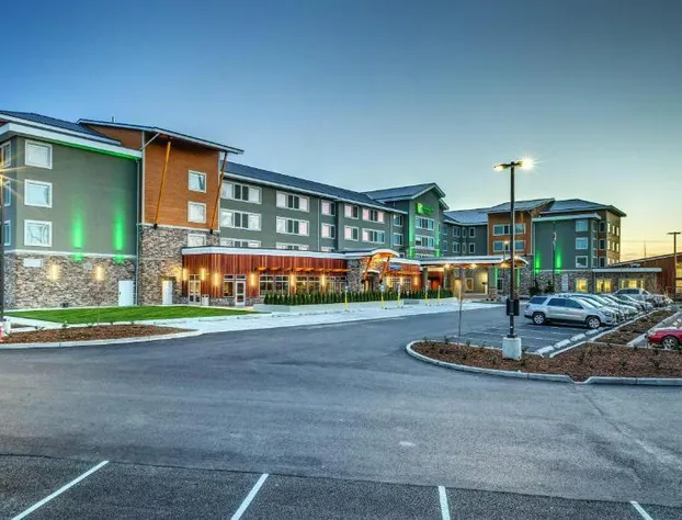 Holiday Inn & Suites Bellingham by IHG hotel detail image 1
