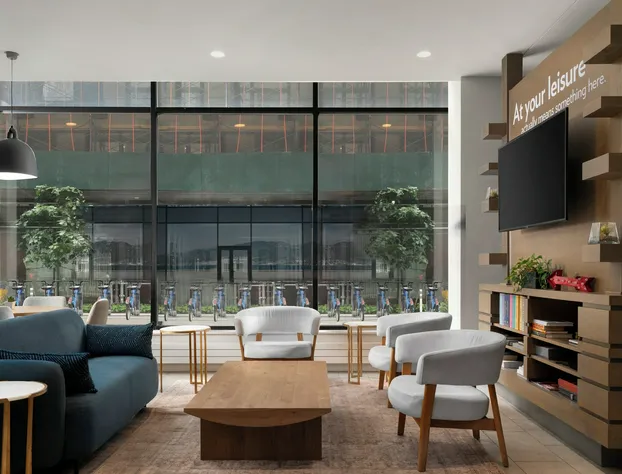 EVEN Hotel Brooklyn by IHG hotel detail image 2