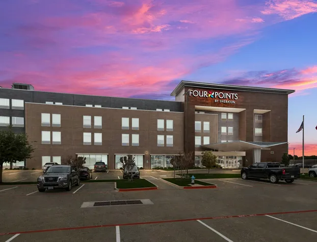 Four Points by Sheraton Plano hotel detail image 3