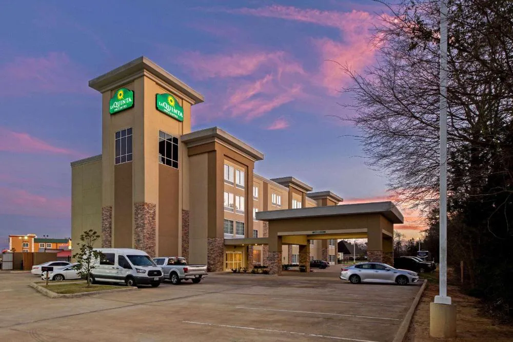 La Quinta Inn & Suites by Wyndham West Monroe hotel hero