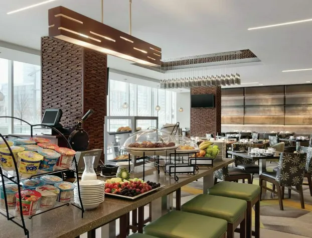 Homewood Suites by Hilton Calgary Downtown hotel detail image 3