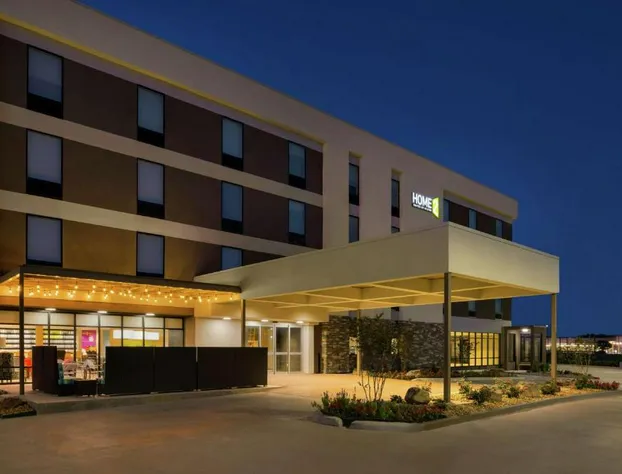 Home2 Suites by Hilton Alexandria hotel detail image 2