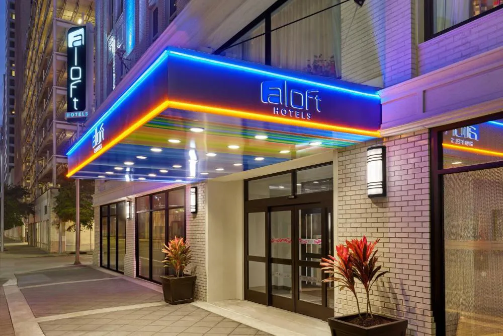 Aloft Houston Downtown hotel hero