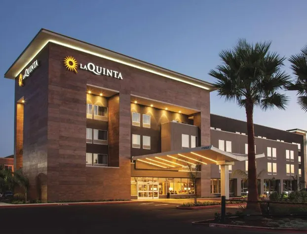 La Quinta Inn & Suites by Wyndham Morgan Hill-San Jose South hotel detail image 2