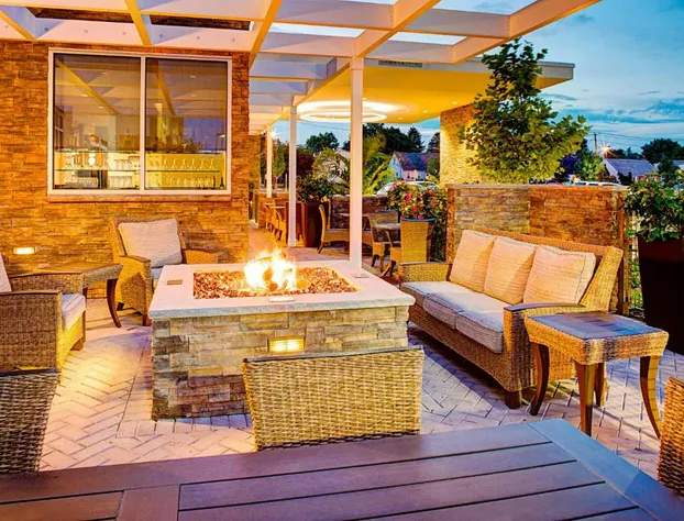 Springhill Suites by Marriott Carle Place Garden City hotel detail image 3