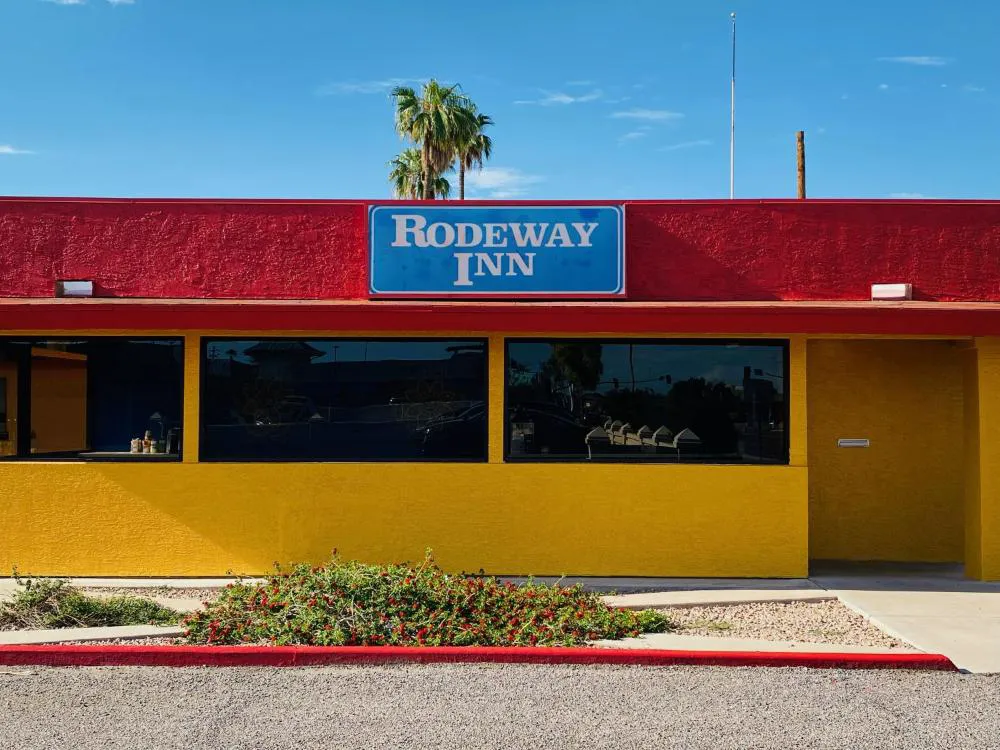Rodeway Inn Old Town Scottsdale hotel hero