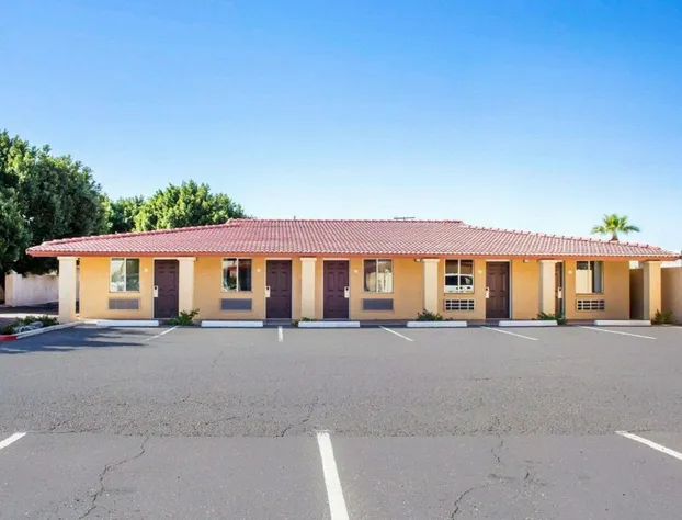 Rodeway Inn Old Town Scottsdale hotel detail image 1