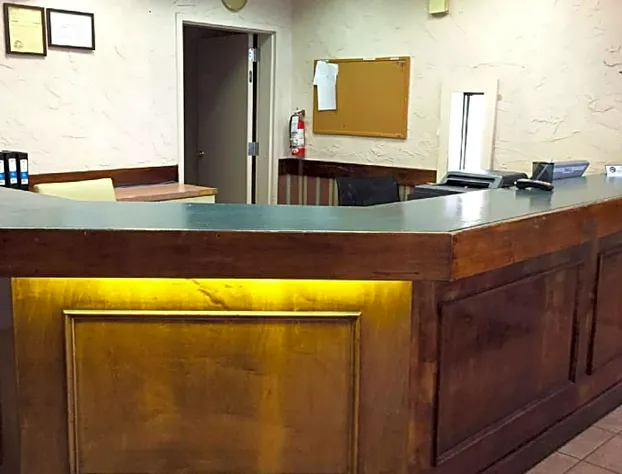 Magnuson Hotel Columbia hotel detail image 3