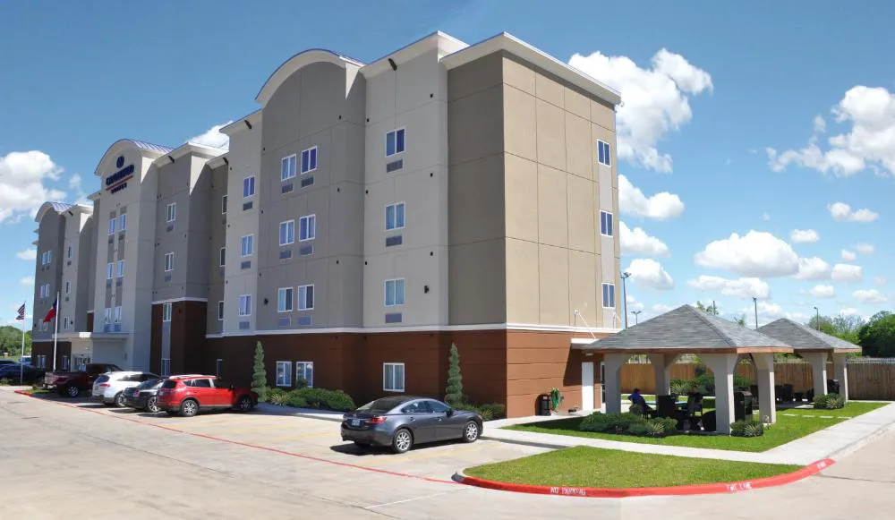 Candlewood Suites Bay City by IHG hotel hero